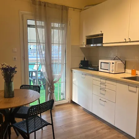 Lägenhet Margariti Two Bedroom