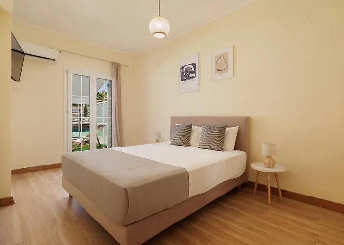 Margariti Two Bedroom Διαμέρισμα